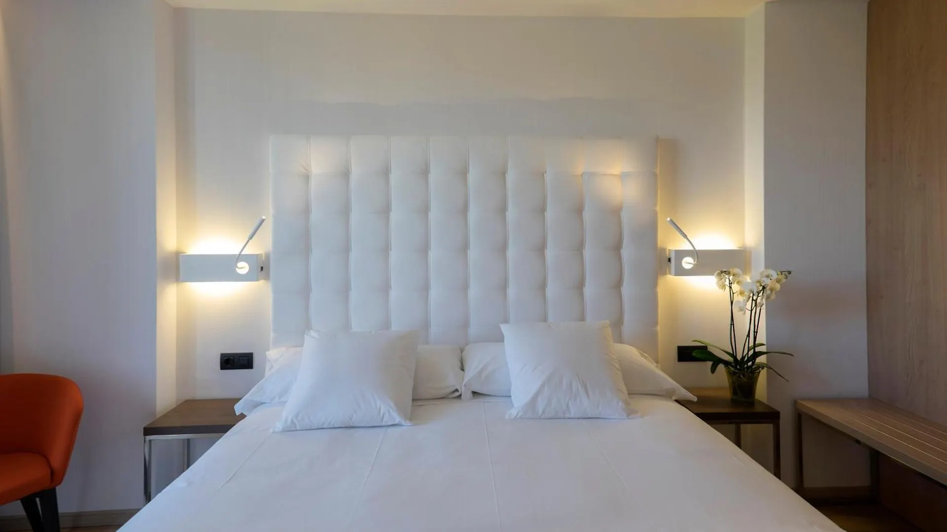 Hotel Chi