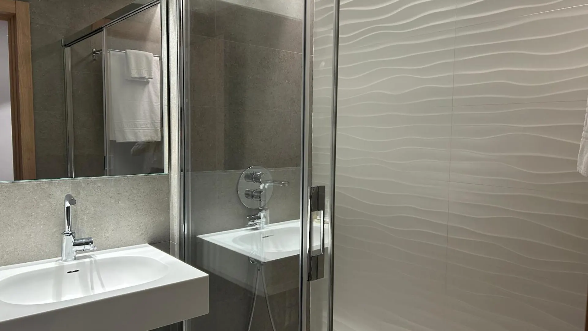 Chi Hotel Barcelona 3*,